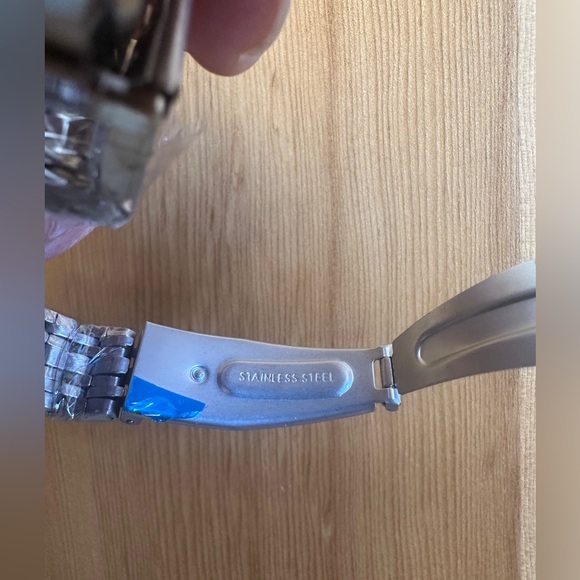 CHANEL Silver Tone Crystal-Accented Women's Watch with Matching Bracelet - Picture 11 of 17